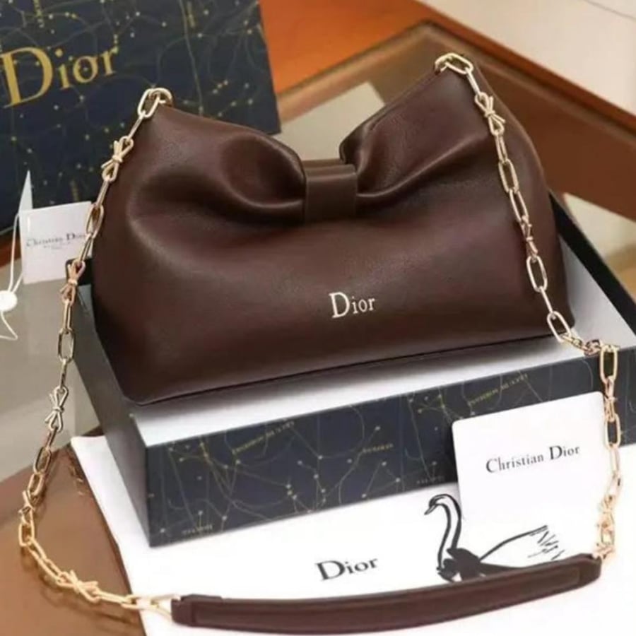 شنطة ديور