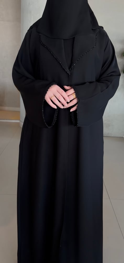 عباية غنى + طرحة + نقاب مجانا