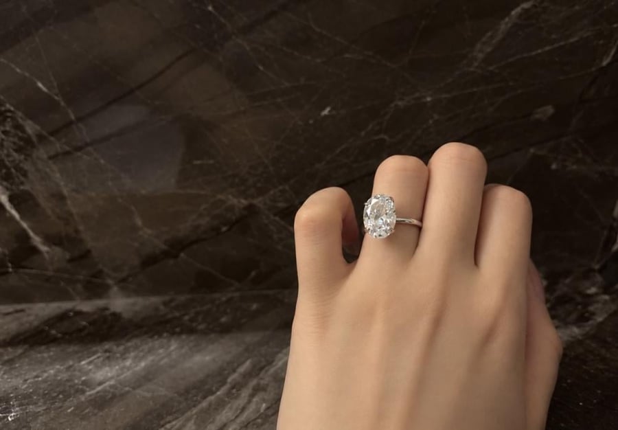 Oval Cut –8Carat