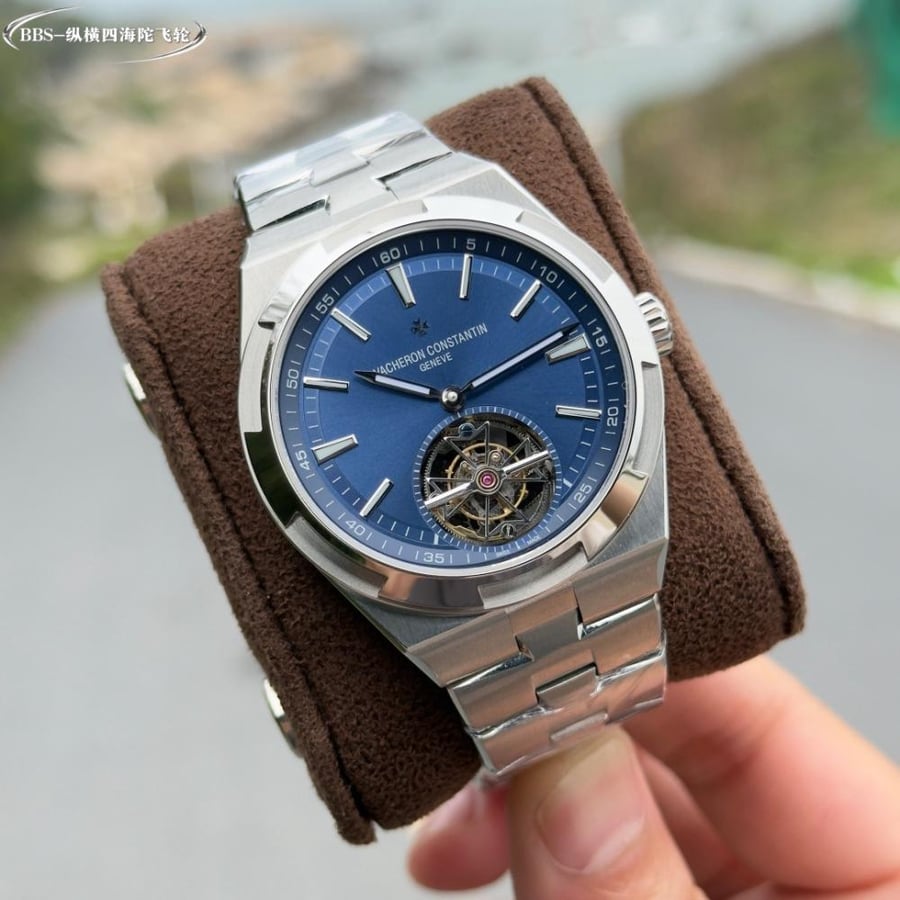 ⌚ ساعة Vacheron Constantin Overseas Tourbillon