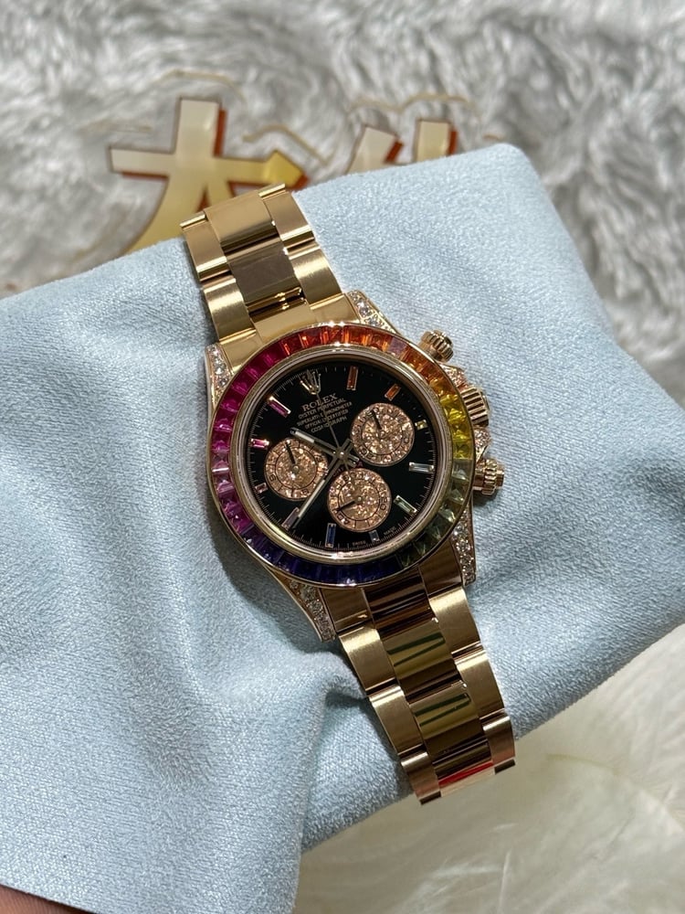 ⌚ ساعة Rolex Daytona Rainbow