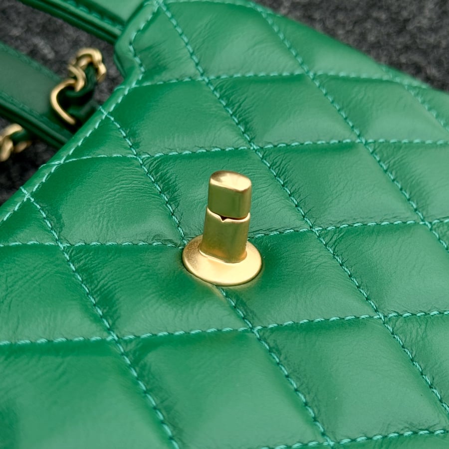 23k Kelly 13x19x7cm