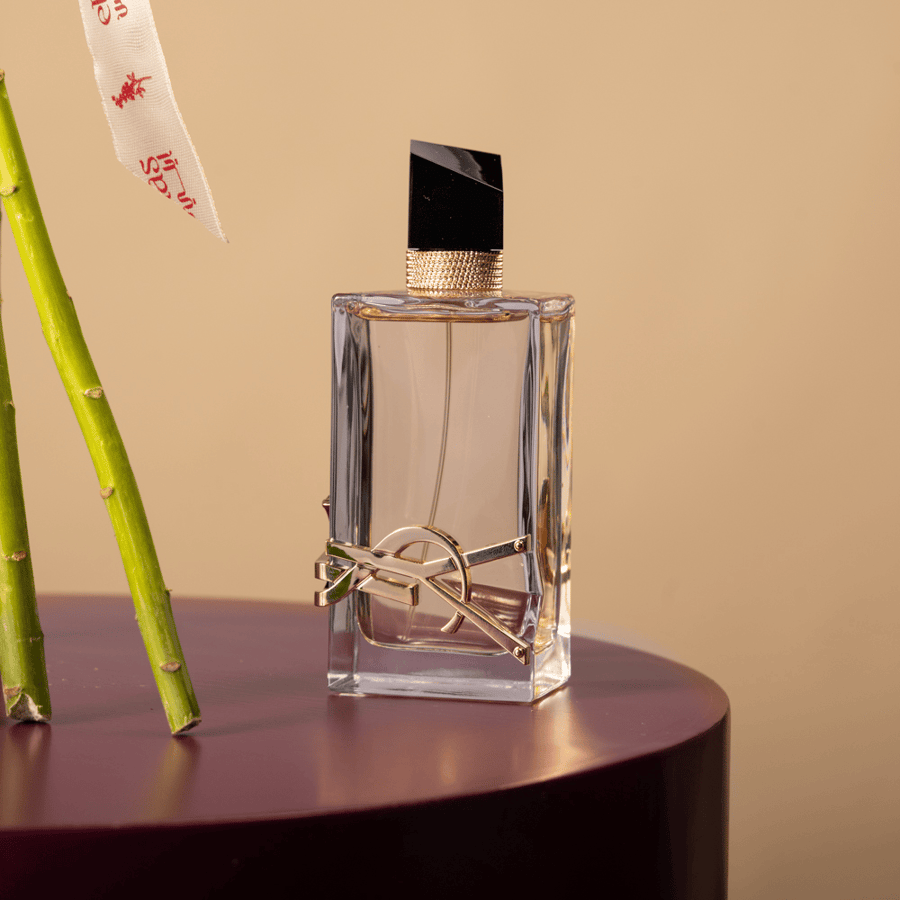 باقة وعد النماء مع عطر لايبر YSL