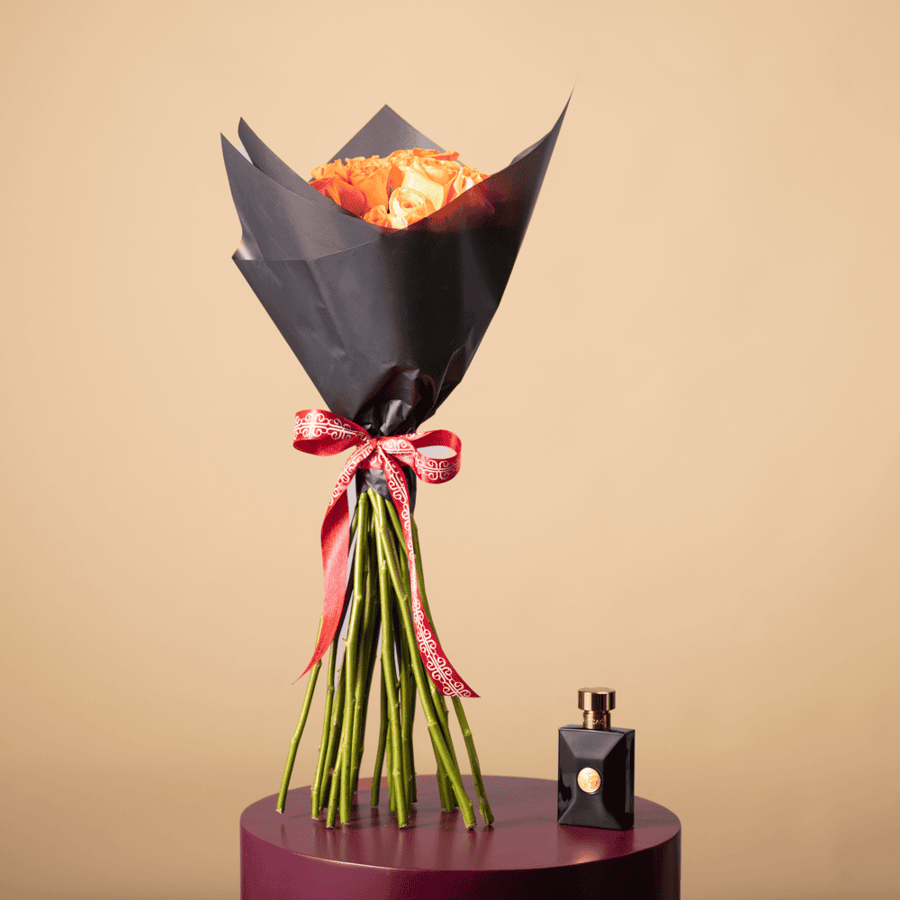باقة إشراقة الكارنيلان مع عطر دايلان بلو