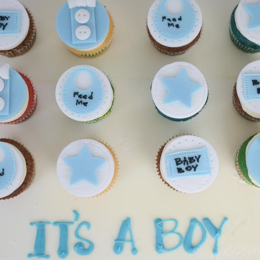 كب كيك ( It's a Boy ) من هيلين