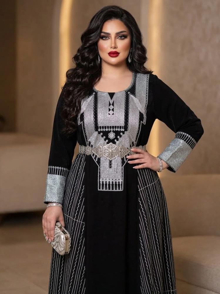 فستان جنوبي ملكي