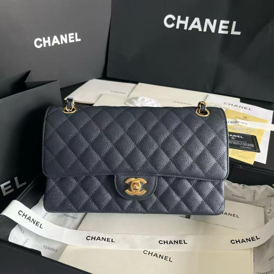 CHANEL Classic Small Flap Bag