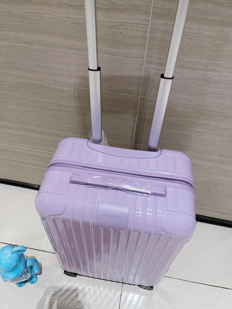 Rimowa Essential Suitcase