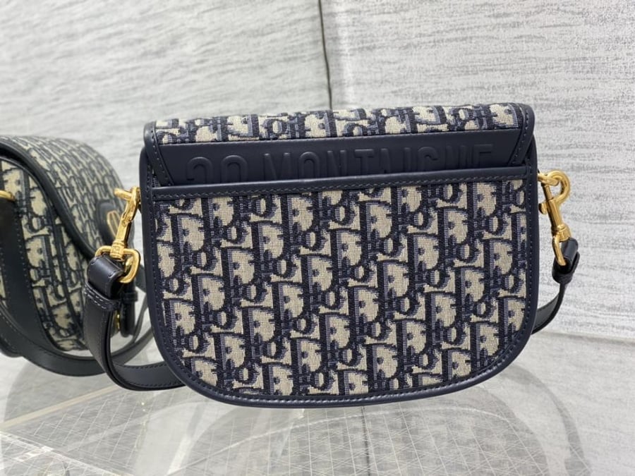 Bobby Underarm Bag