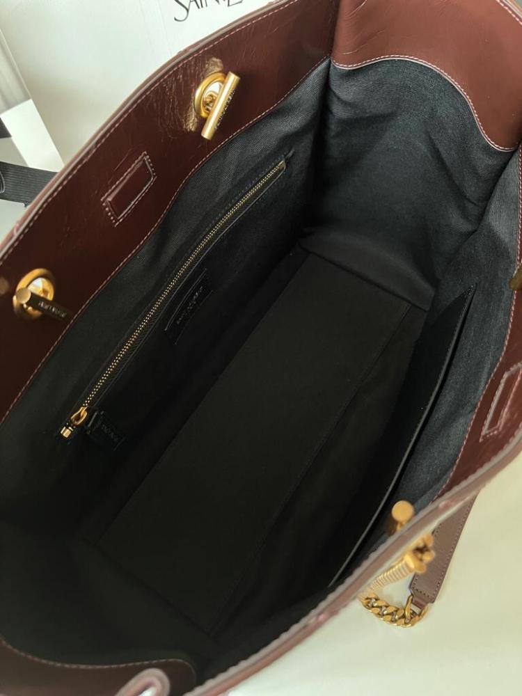 Saint Laurent Niki Large Chain Shopping Tote in Crinkled Vintage Leather