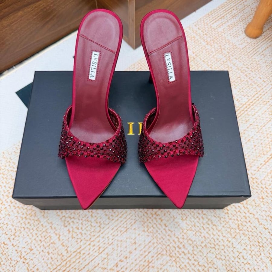 Le Silla Gwen / Ivy Crystal Embellished Mesh Mule