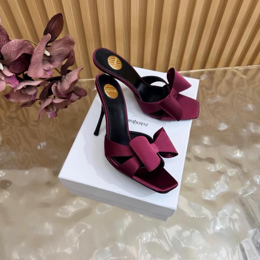 Saint Laurent Bow Mule / Sandals
