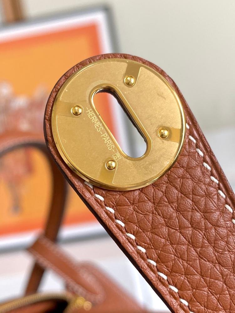 Hermès Lindy 26CM