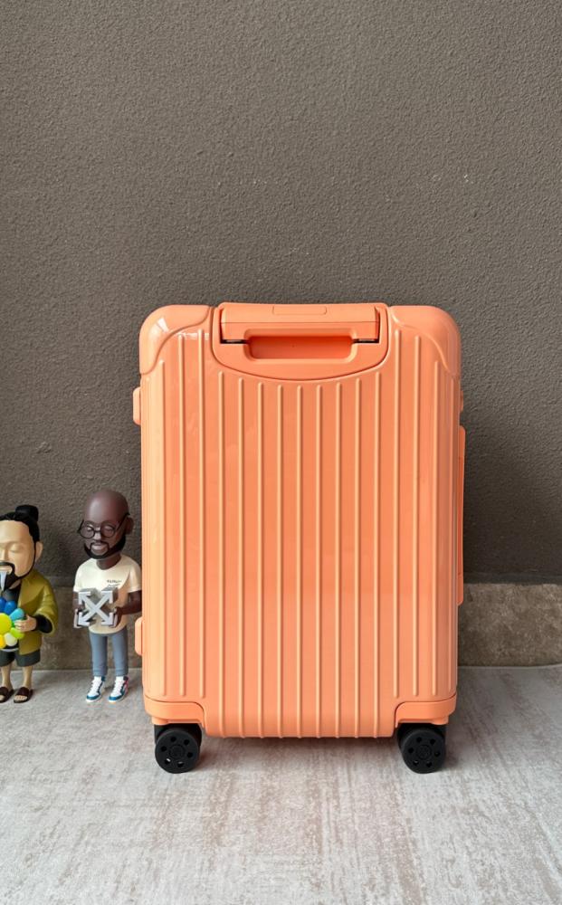 Rimowa Essential Suitcase