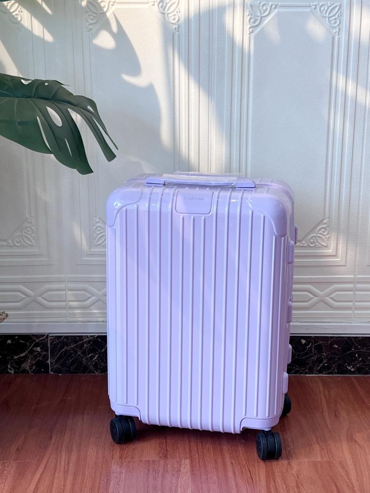 Rimowa Essential Suitcase
