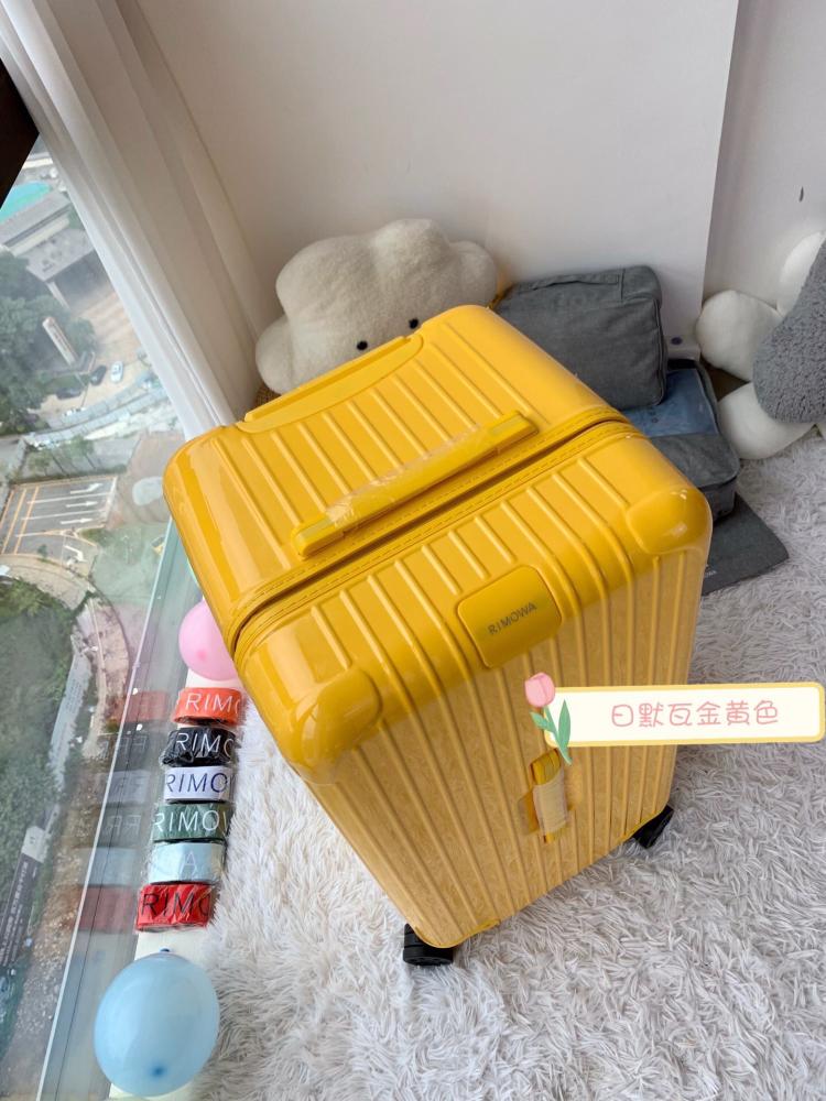 Rimowa Essential Suitcase
