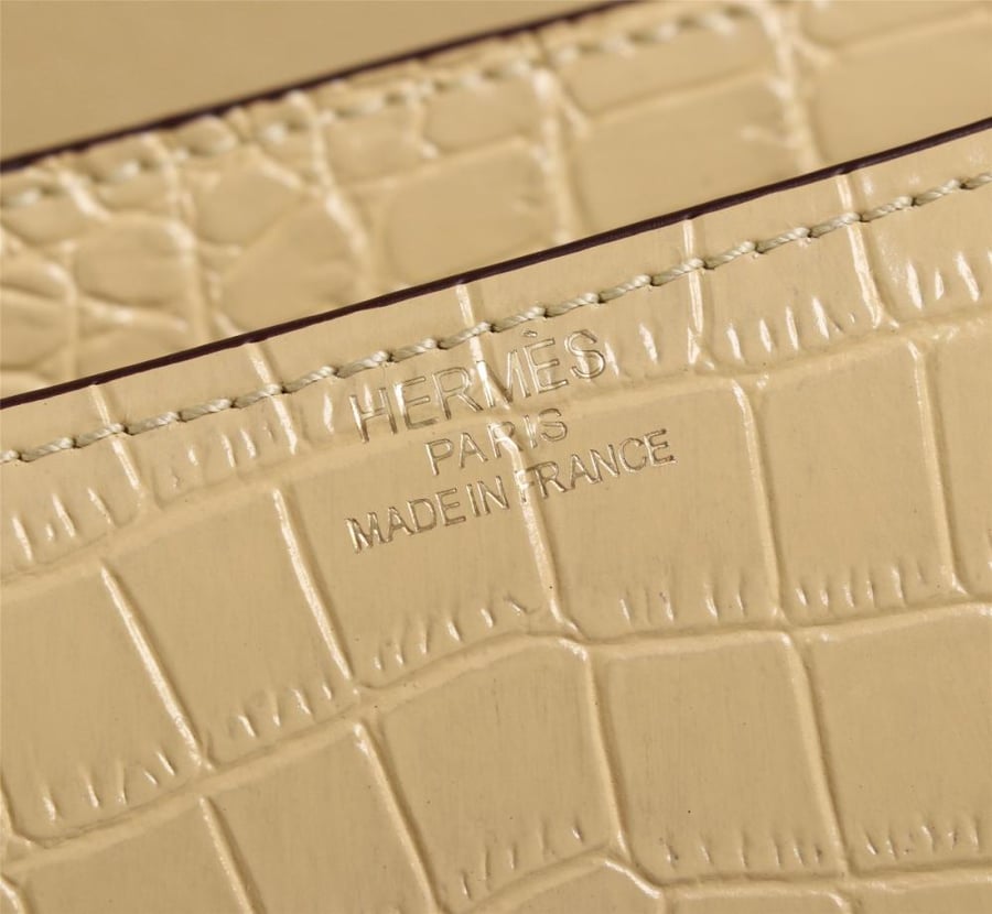 Hermès Constance  vanilla23Cm