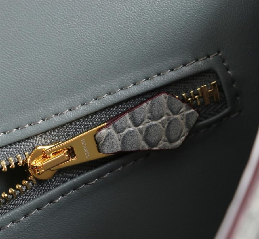 Hermès Constance 23Cm