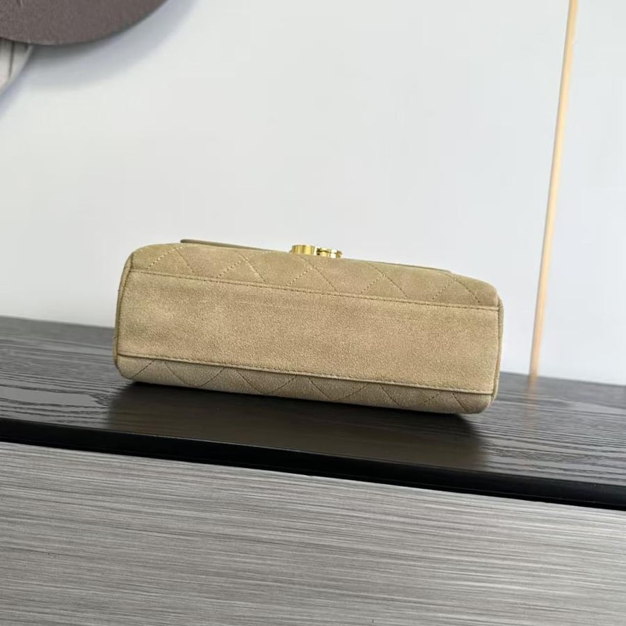 26K (Chanel 26K Suede Flap Bag