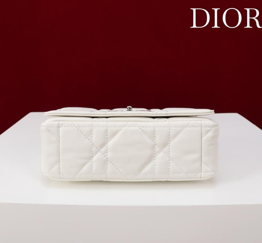 Soft Dior Caro