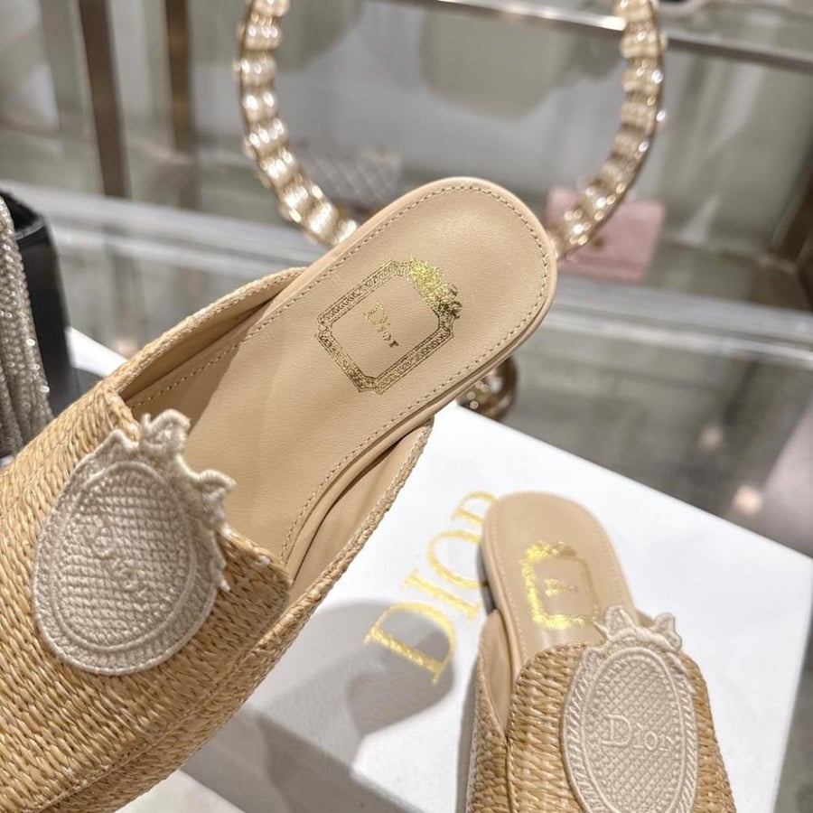 Dior Granville / Poetic Raffia Mules