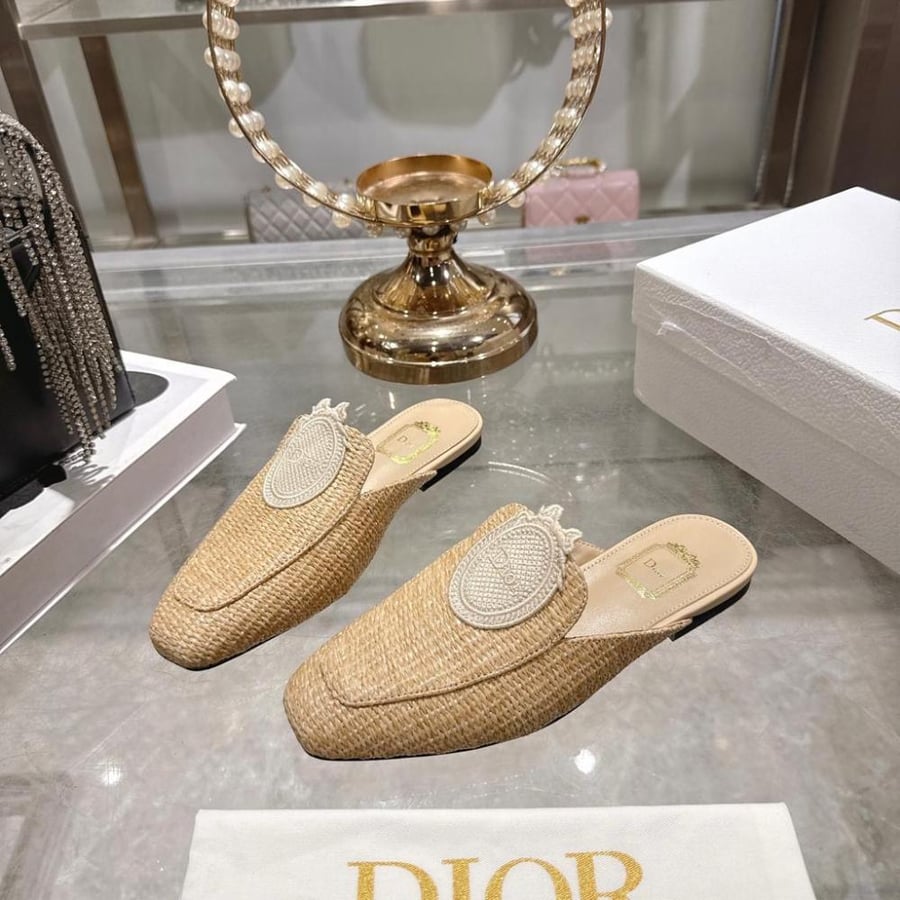 Dior Granville / Poetic Raffia Mules