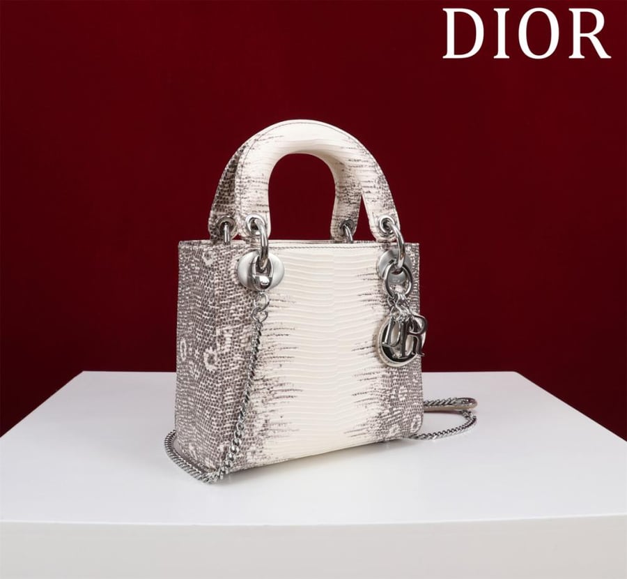 Lady Dior (جلد السحليه )