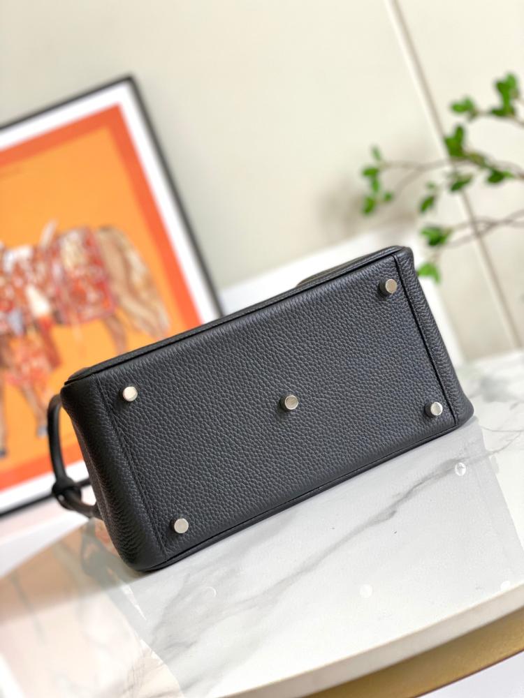 Hermès Lindy 26Cm
