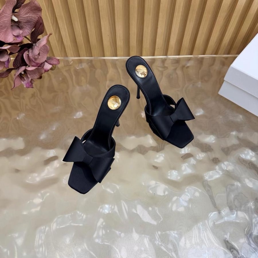 Saint Laurent Bow Mule / Sandals