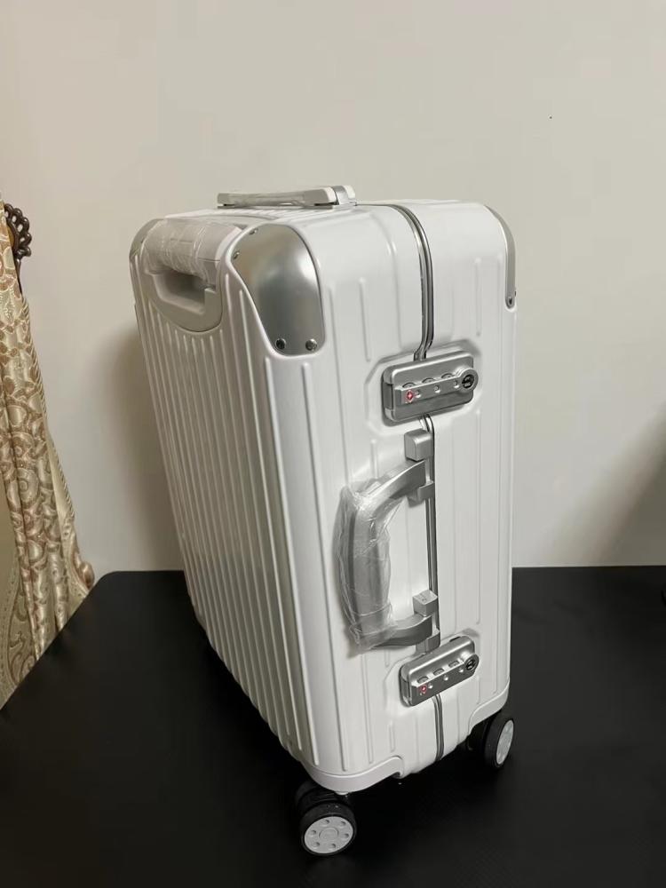 Rimowa Hybrid Cabin Suitcase - Limbo Series