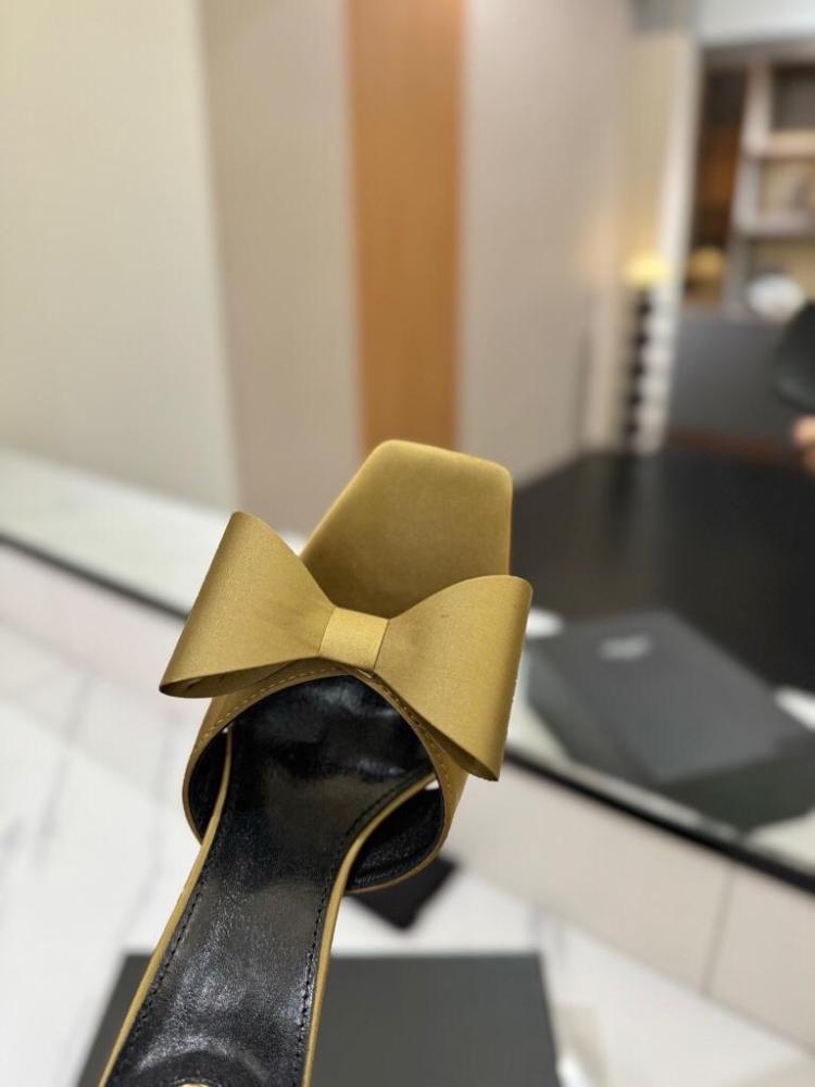 Saint Laurent Bow Mule / Sandals