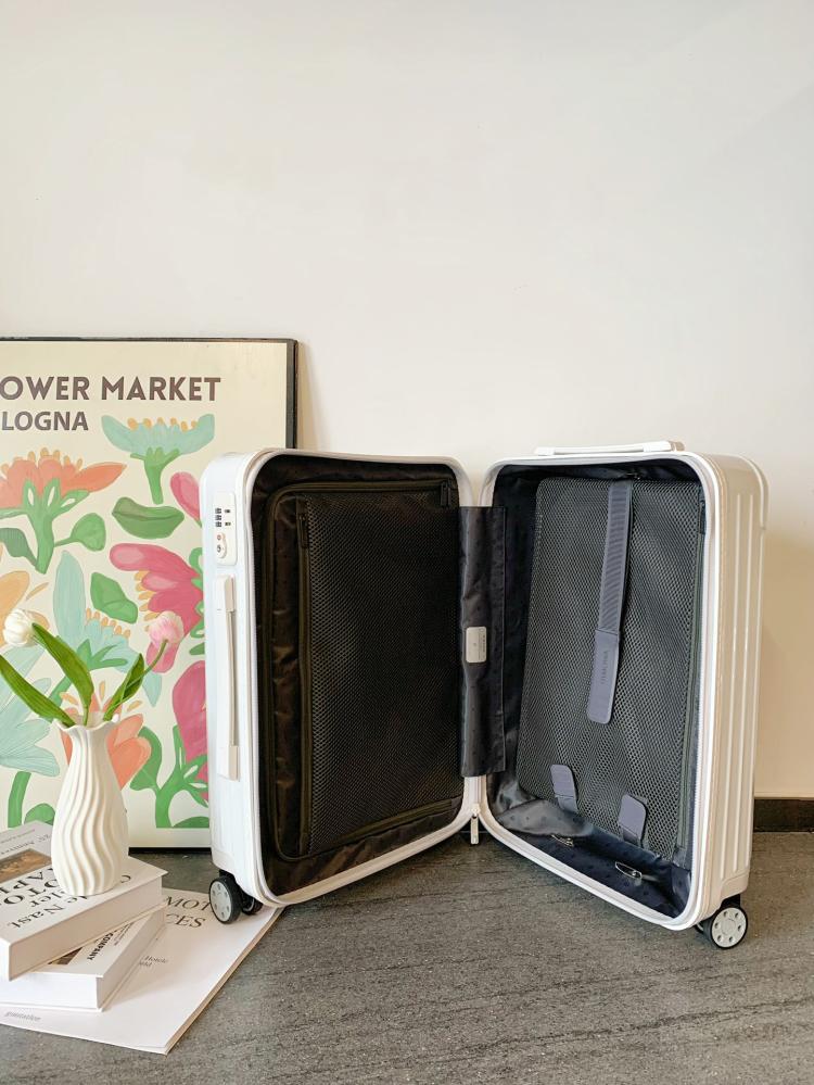 Rimowa Essential Suitcase