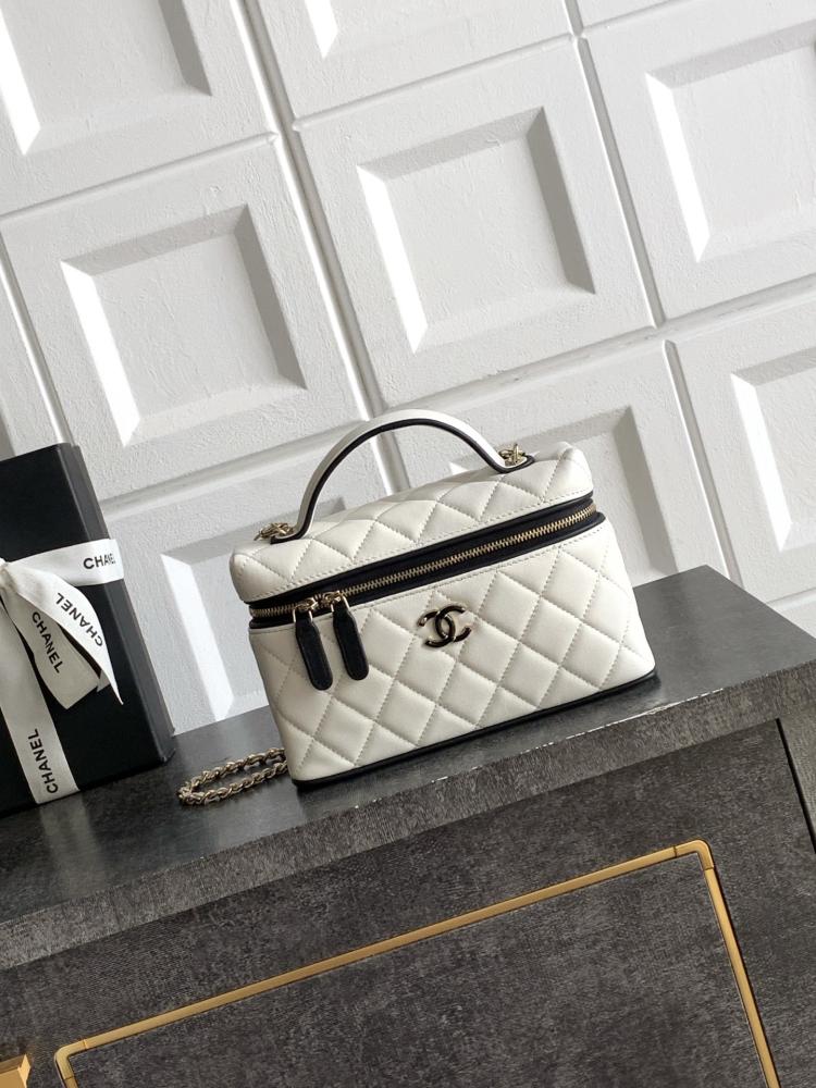Chanel 26s Tweed and Leather Baguette Bag