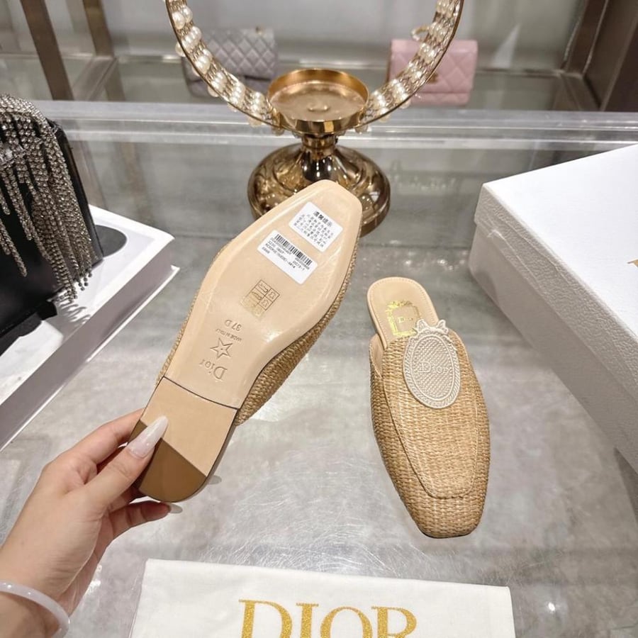 Dior Granville / Poetic Raffia Mules