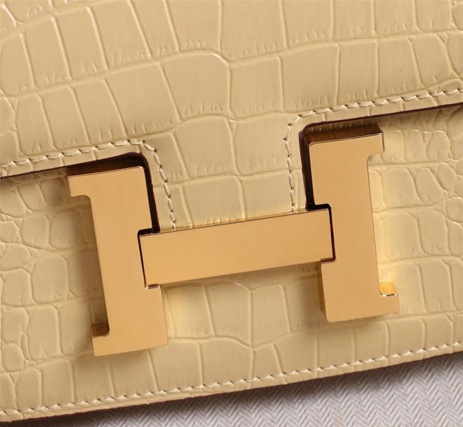 Hermès Constance  vanilla23Cm