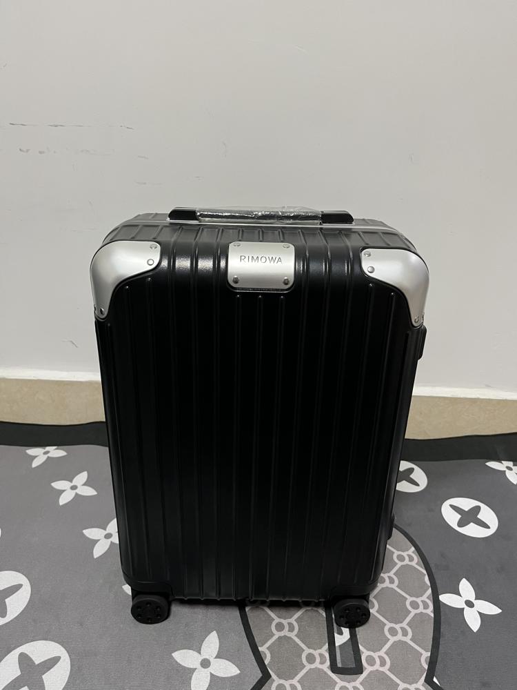 Rimowa Hybrid Cabin Suitcase - Limbo Series