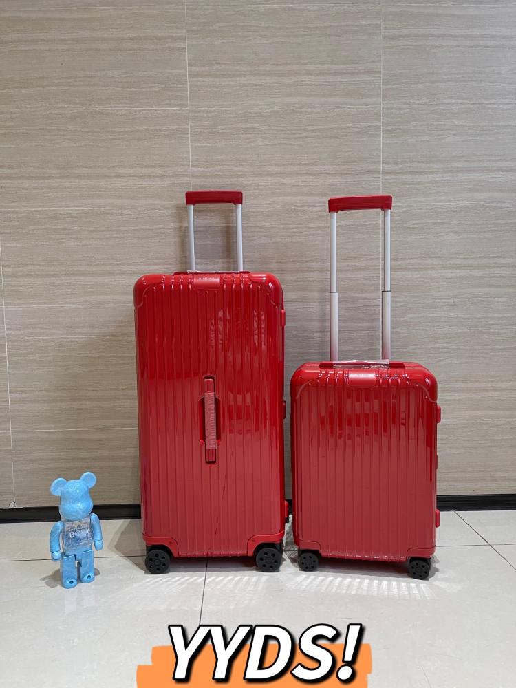Rimowa Essential Suitcase