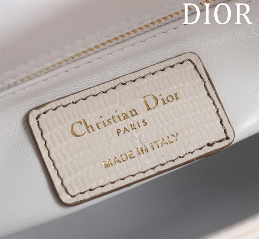 Lady Dior (جلد البقر)