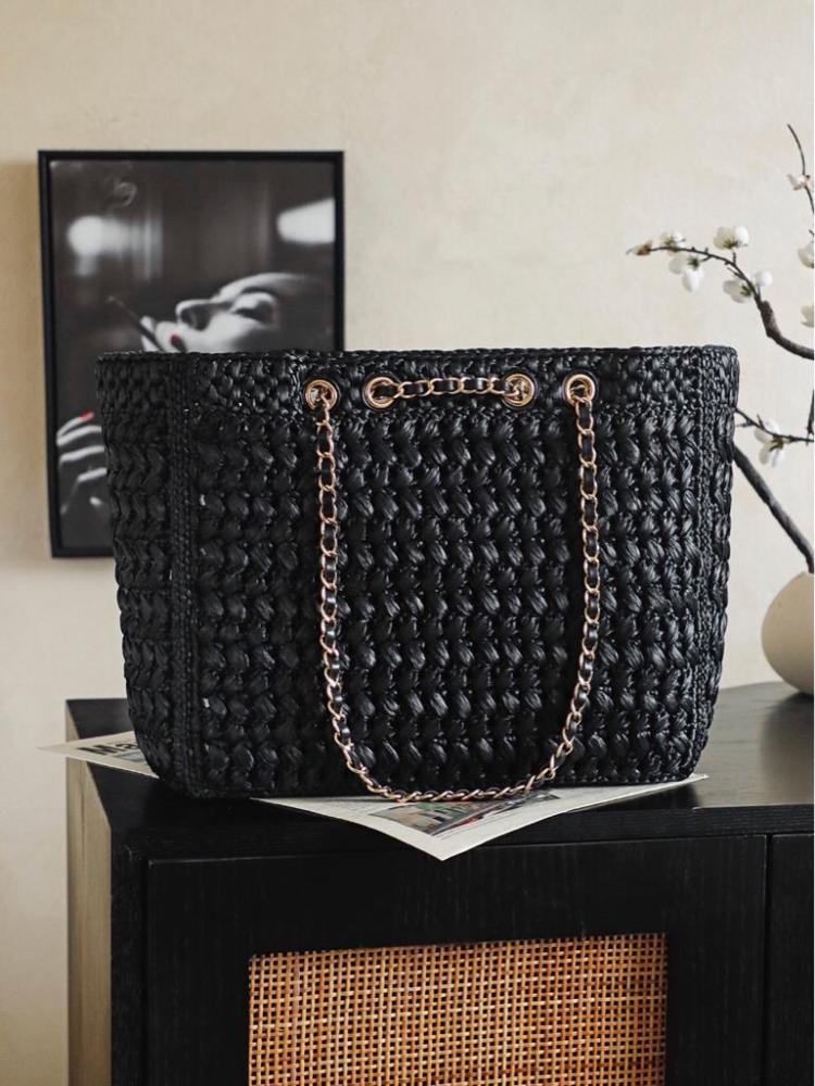 Chanel Deauville / Shopping Tote in Crochet Raffia