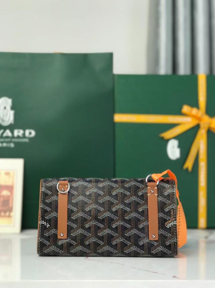 Goyard Saïgon Clutch Bag