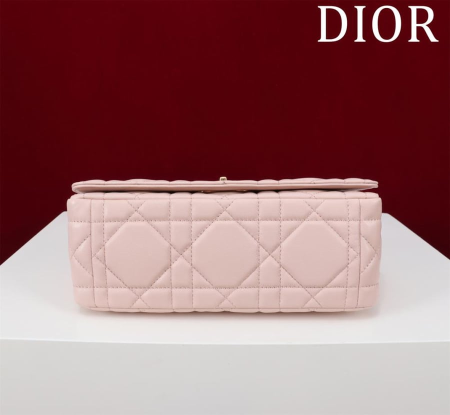 Soft Dior Caro