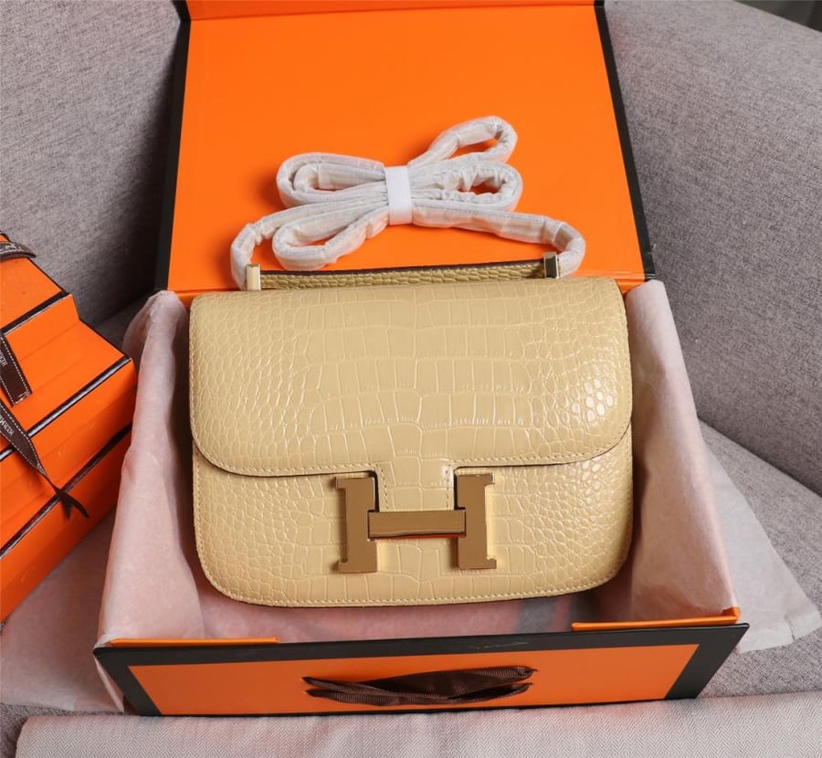 Hermès Constance  vanilla23Cm