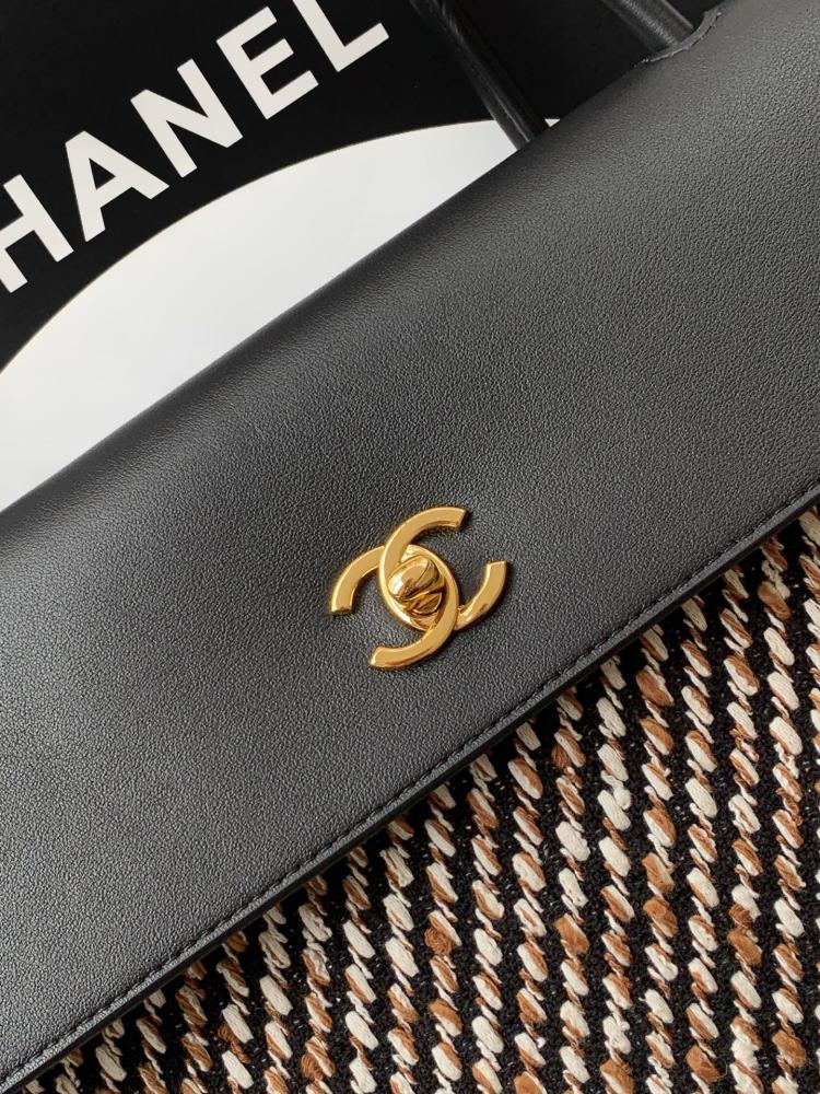 Chanel Matthieu Blazy Tweed and Leather Large Tote Bag
