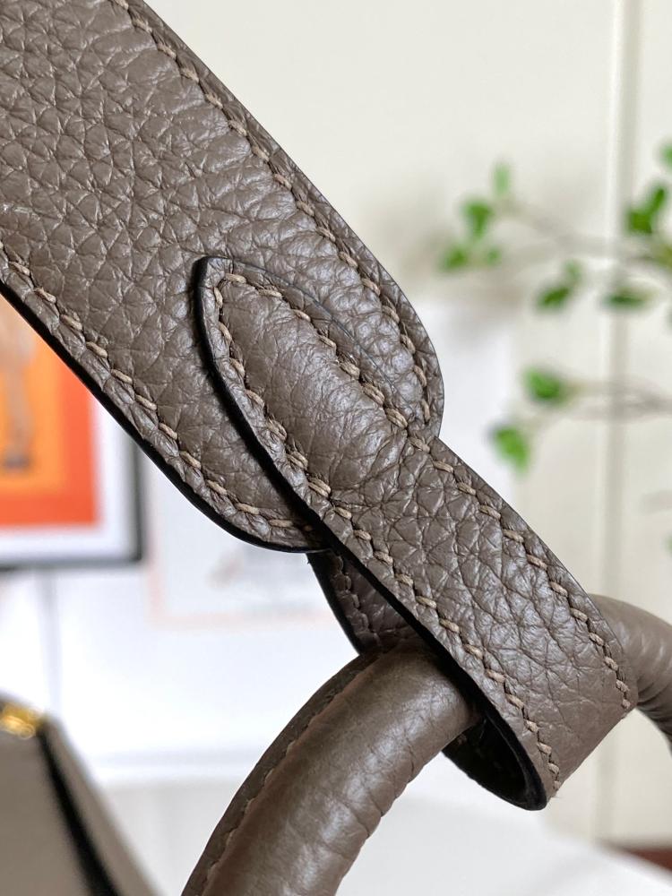Hermès Lindy 26CM