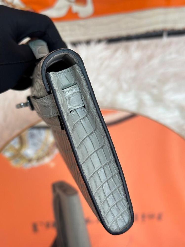Hermès Kelly Cut Clutch Alligator Leather Gris Paris