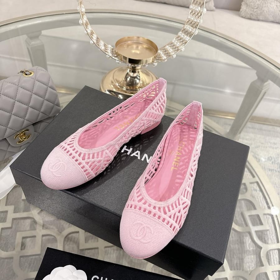 CHANEL