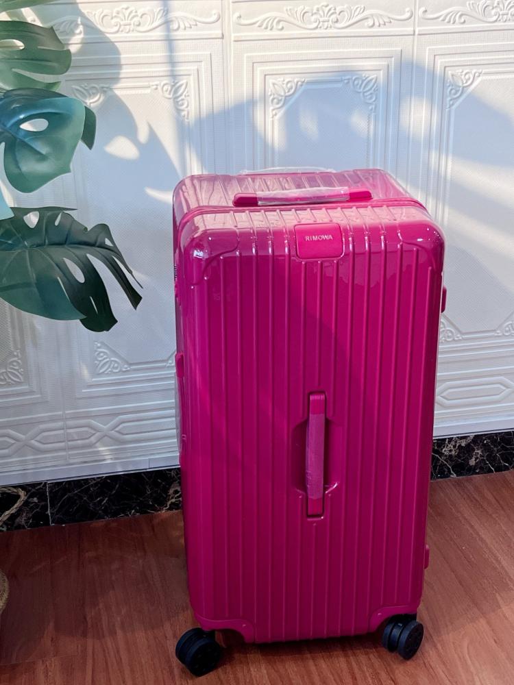 Rimowa Essential Suitcase