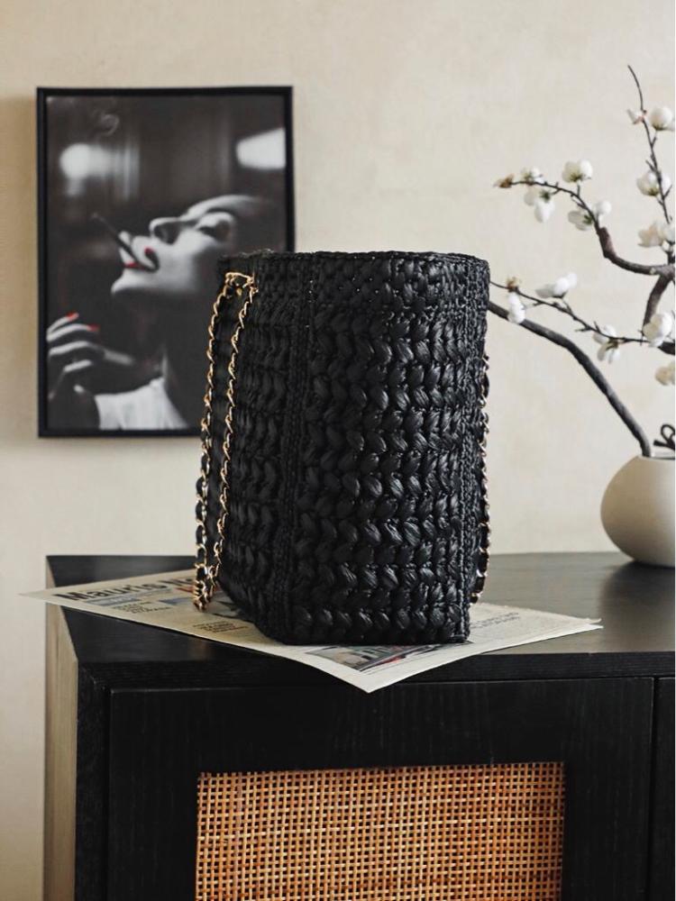 Chanel Deauville / Shopping Tote in Crochet Raffia