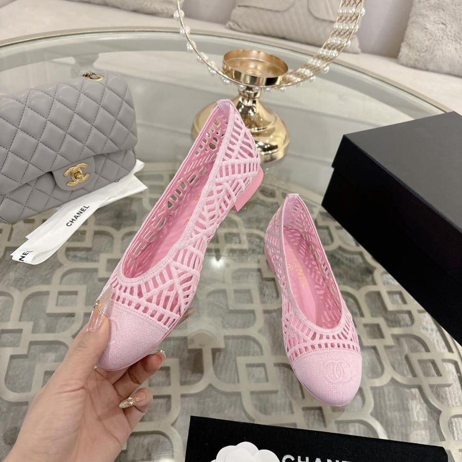 CHANEL