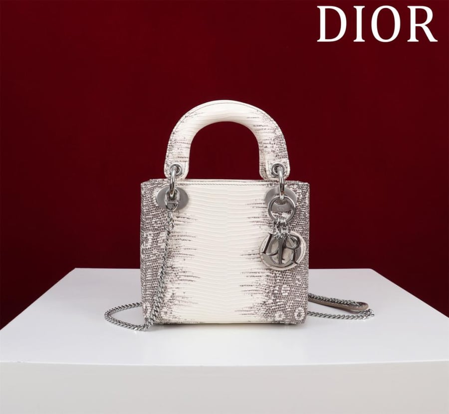 Lady Dior (جلد السحليه )